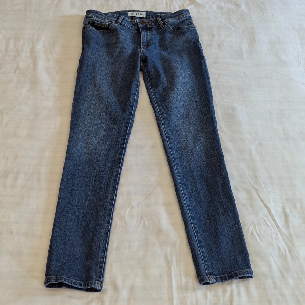DL1961 Size 26 Amanda Skinny Ankle Medium Wash